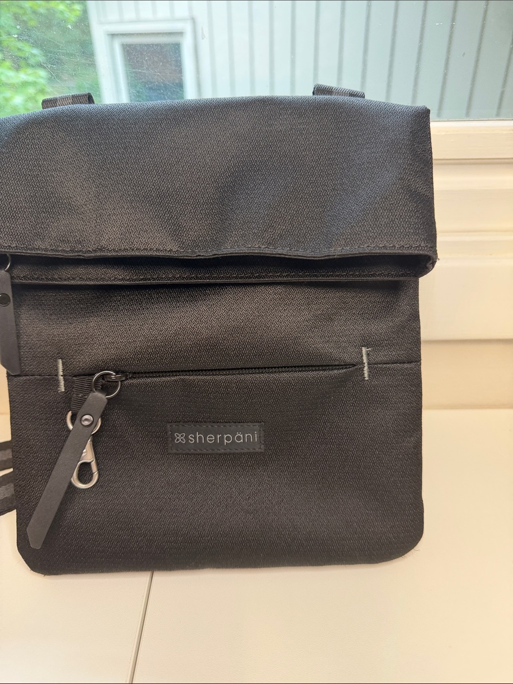 Sherpani Pica Black Crossbody Travel Bag RFID Repreve Purse